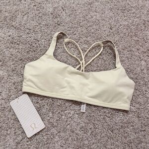 Lululemon Free To Be Bra 12size /New Item With Tag/ With Lululemon Bag